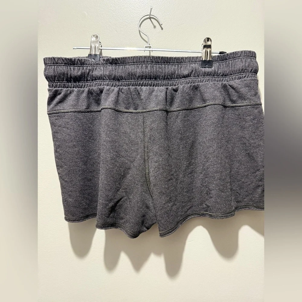 Lululemon Studio Relax Mid Rise Sweat Shorts - Picture 3 of 4